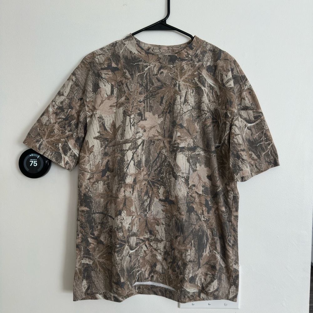 Hollister Boxy Fit Camo Short Sleeve Tee